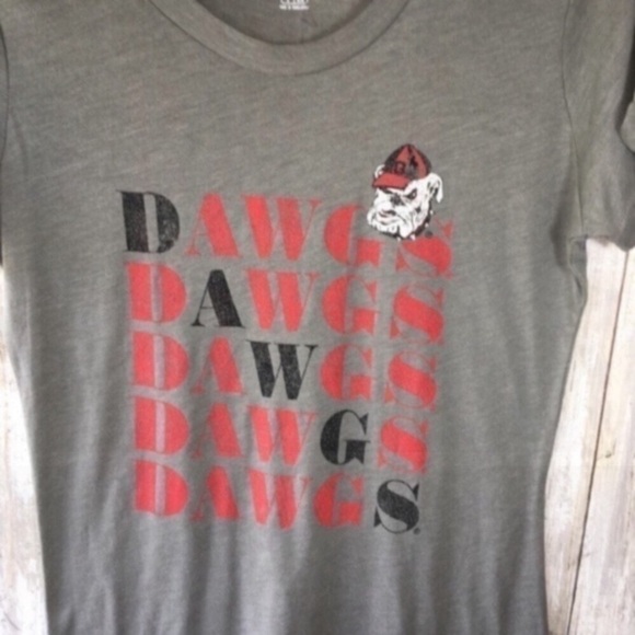 NCAA Georgia Bulldogs Grey Tee - Picture 2 of 4